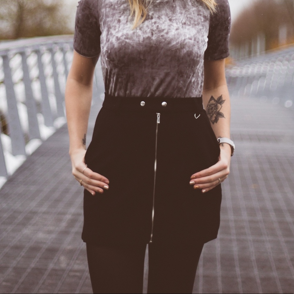 🌟 3 for $25 🌟 Dynamite skirt